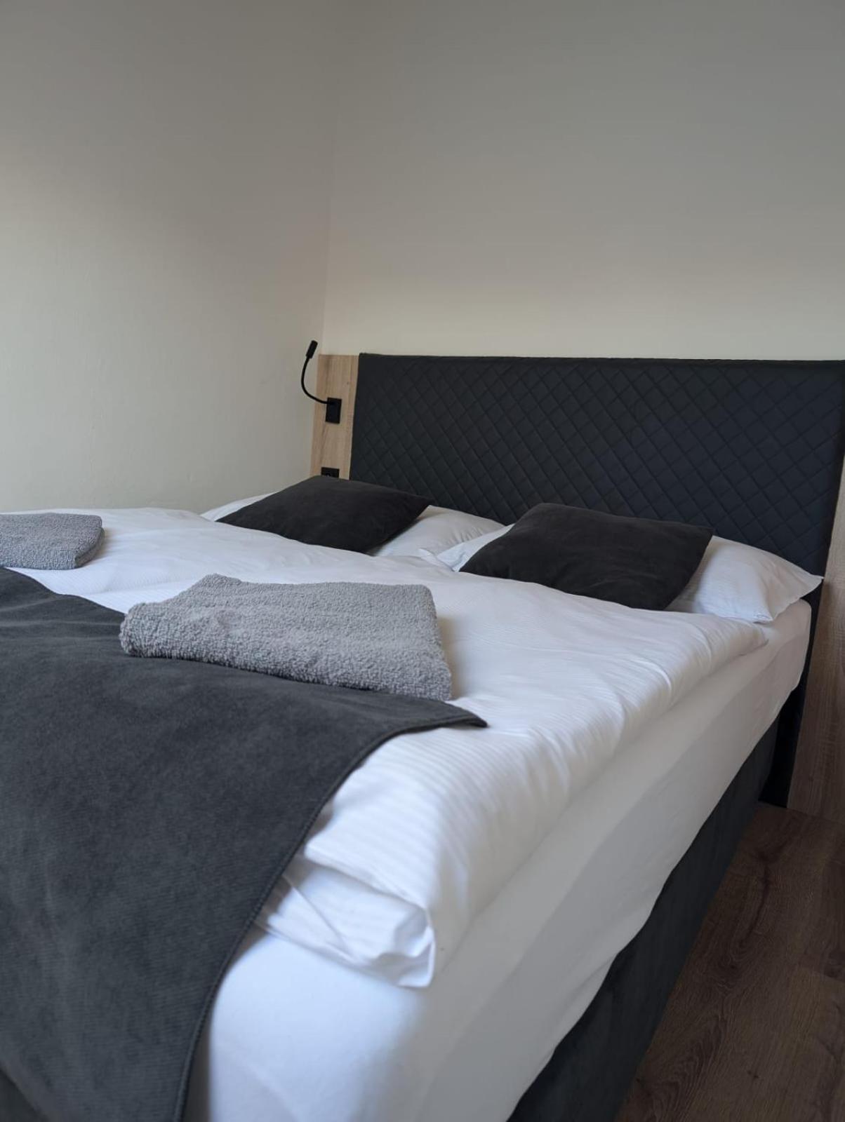 Penzion Ema B&B Prostějov Dış mekan fotoğraf